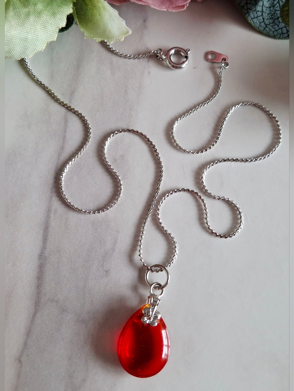 Vintage 80s ✨️❤️Ruby Red Gemstone Necklace